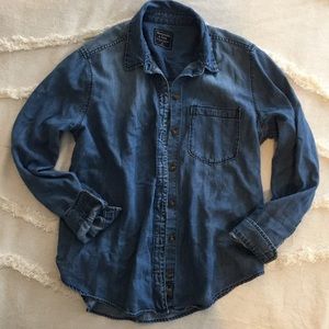 Women’s denim shirt